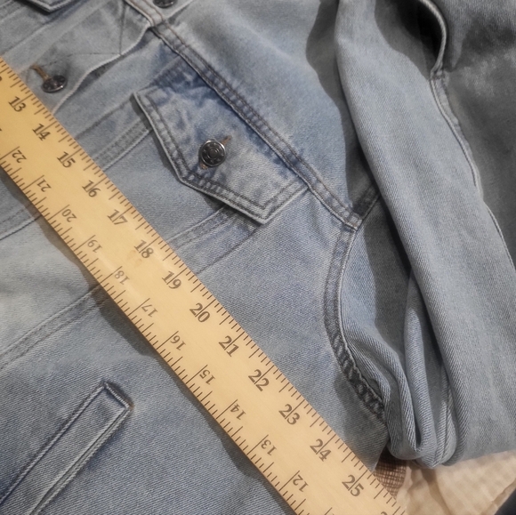 Embroidered Denim Jacket QVC-Laurie Felt Floral Back Detail Jean Jacket Size 1X - Picture 3 of 7